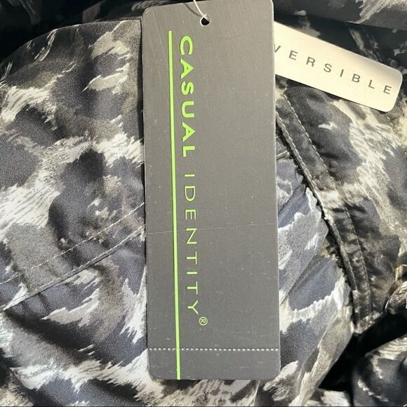 NWT Casual Identity Reversible Vest size larger - Picture 13 of 16
